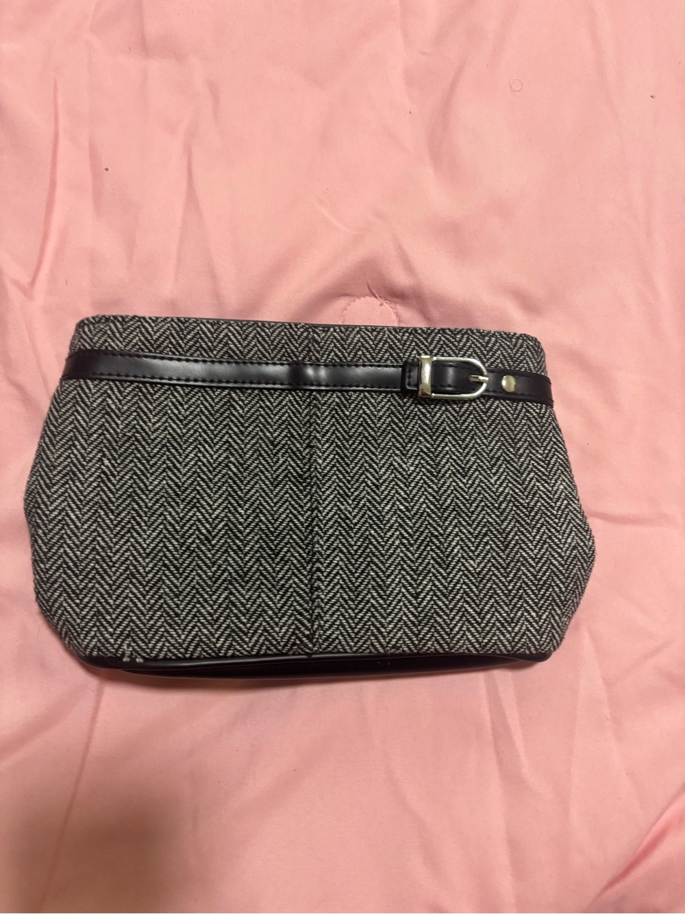 Yankee Candle Gray & Black Herringbone Cosmetic Pouch with Buckle